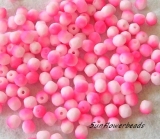 50 Stück - 4 mm Glasschliffperlen - snow white neon pink matt